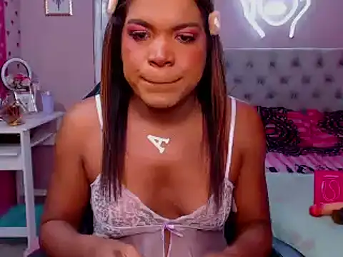 Snapshot of alexa_rodriicum chatting on 26, 11, 2025 alexa rodriicum online show from 26, 11, 2025