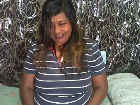 Mammabear 4u online show from 15, 12, 2024