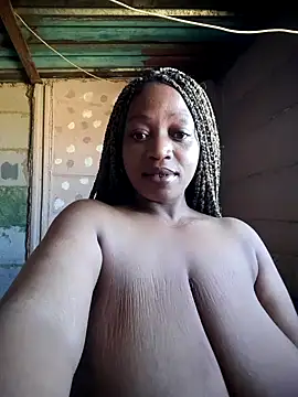 Snapshot of winterqueenx chatting on 4, 7, 2026 winterqueenx online show from 4, 7, 2026