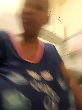 Snapshot of winterqueenx chatting on 21, 3, 2025 winterqueenx online show from 21, 3, 2025