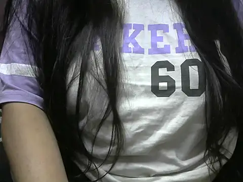 Snapshot of Bold-Radhika chatting on 18, 11, 2025 Bold-Radhika online show from 18, 11, 2025