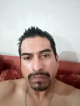 Felipenuevo1 online show from 15, 1, 2026