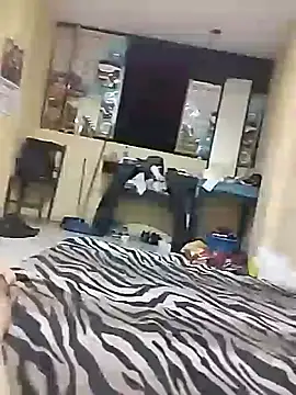 001HENRYAlejandro online show from 3, 2, 2026