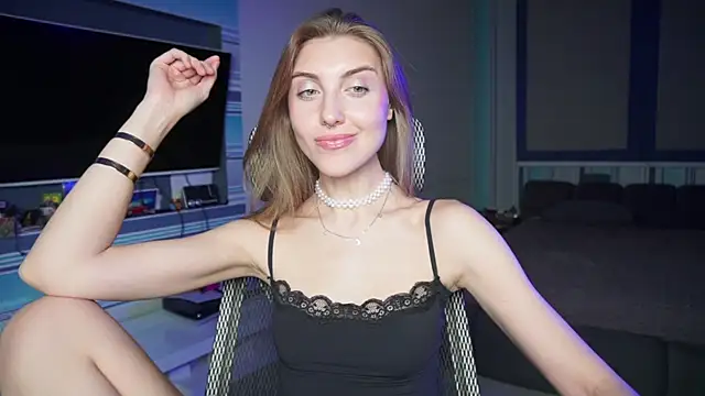 CassiaBlade1 online show from 28, 9, 2025