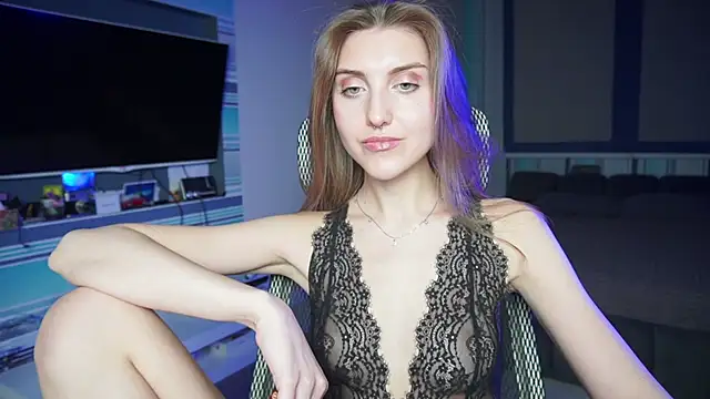 CassiaBlade1 online show from 4, 10, 2025