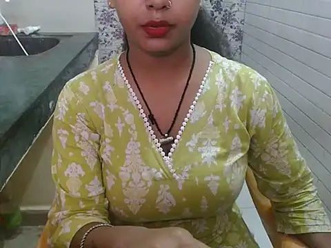 LovingPihu online show from 13, 9, 2025