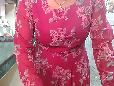 LovingPihu online show from 23, 2, 2026