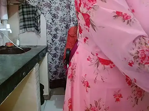 LovingPihu online show from 13, 2, 2026