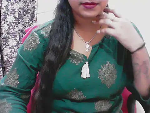 LovingPihu online show from 24, 5, 2026