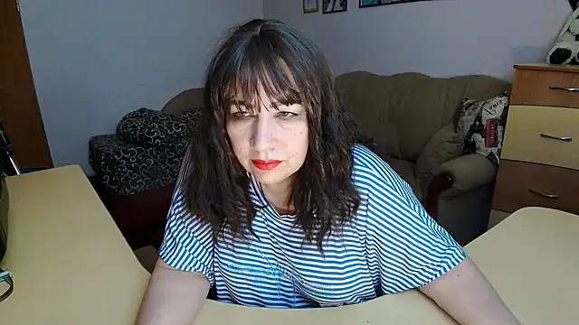 Lucretia Goldi  online show from 27, 2, 2026