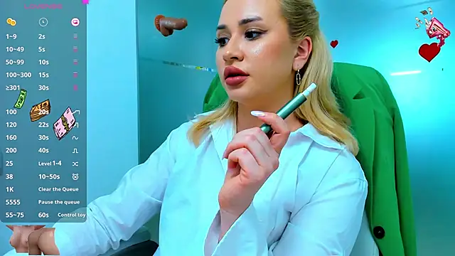 Snapshot of sassy_madeline chatting on 14, 3, 2025 sassy madeline online show from 14, 3, 2025