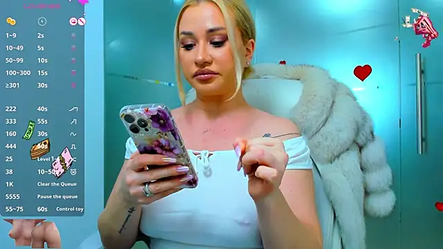 Snapshot of sassy_madeline chatting on 11, 3, 2025 sassy madeline online show from 11, 3, 2025