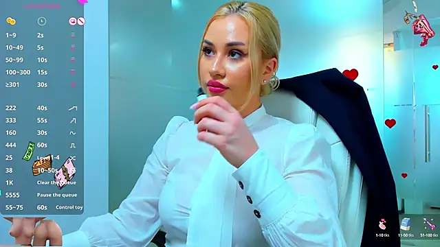 Snapshot of sassy_madeline chatting on 7, 3, 2025 sassy madeline online show from 7, 3, 2025