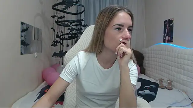 DeboraHorny online show from 20, 10, 2025