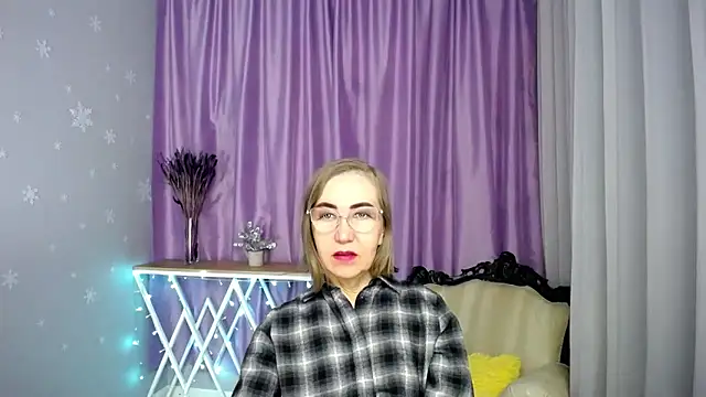 queen a n i online show from 22, 4, 2026