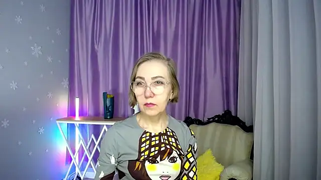 queen a n i online show from 16, 11, 2025