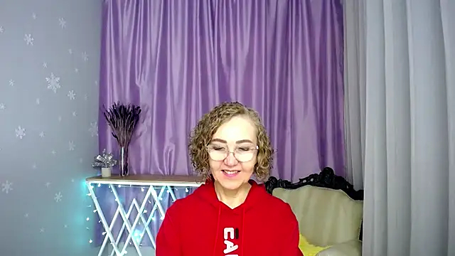 queen a n i online show from 30, 5, 2026