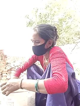 Snapshot of Mohni_Das chatting on 14, 5, 2026 Mohni Das online show from 14, 5, 2026
