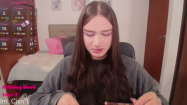 Snapshot of Miley_Baker chatting on 15, 9, 2025 Miley Baker online show from 15, 9, 2025