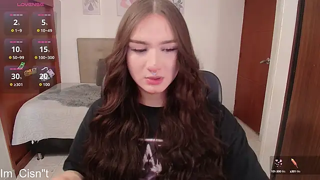 Snapshot of Miley_Baker chatting on 17, 9, 2025 Miley Baker online show from 17, 9, 2025