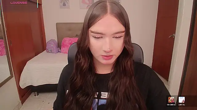 Miley Baker online show from 3, 2, 2026