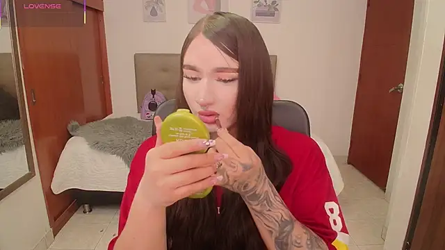 Miley Baker online show from 24, 2, 2026