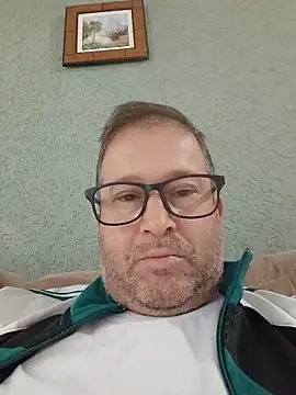 Snapshot of tavio1 chatting on 30, 5, 2026 tavio1 online show from 30, 5, 2026