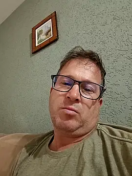 Snapshot of tavio1 chatting on 8, 2, 2026 tavio1 online show from 8, 2, 2026