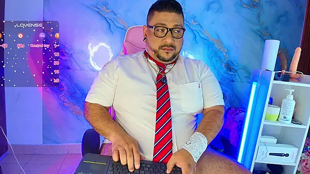 jacoob woods online show from 7, 3, 2026