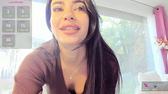 Naila18 online show from 10, 10, 2025