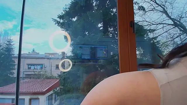 Naila18 online show from 10, 4, 2026