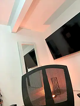 kem hott online show from 17, 9, 2025