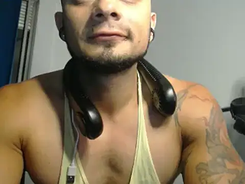 JacobJamess online show from 4, 2, 2025