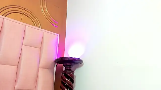 Snapshot of valeriaa19 chatting on 21, 3, 2025 valeriaa19 online show from 21, 3, 2025