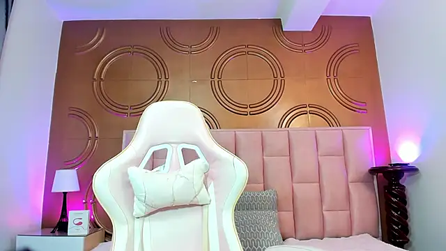 Snapshot of valeriaa19 chatting on 23, 2, 2025 valeriaa19 online show from 23, 2, 2025