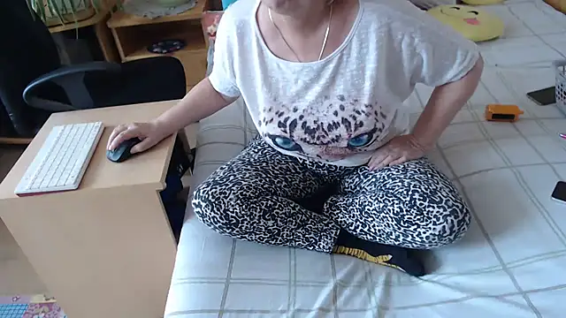 Margaret-milf online show from 9, 1, 2026