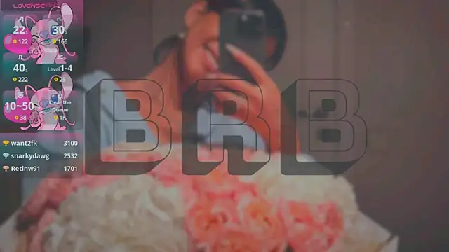 Mia Tin online show from 20, 3, 2025