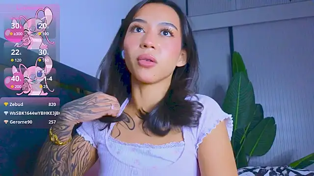 Mia Tin online show from 11, 10, 2025