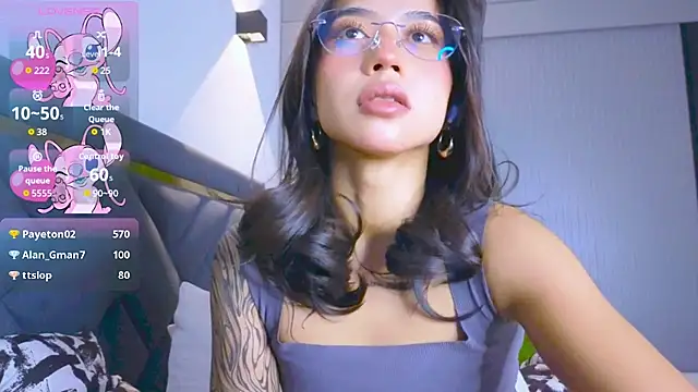 Mia Tin online show from 19, 11, 2025