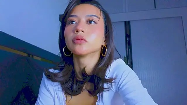 Mia Tin online show from 21, 9, 2025