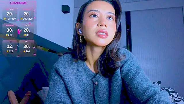 Mia Tin online show from 19, 9, 2025