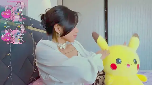 Mia Tin online show from 21, 3, 2025