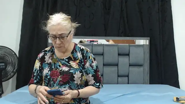 Sexytaty2022 online show from 12, 3, 2025