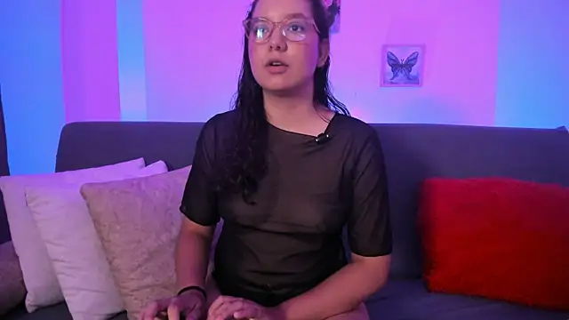 BUUNNY BELLA online show from 17, 5, 2026