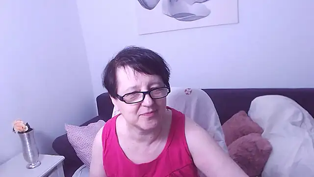 Snapshot of ChristaRose chatting on 9, 7, 2026 ChristaRose online show from 9, 7, 2026