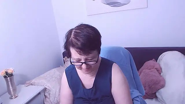 ChristaRose online show from 2, 11, 2025