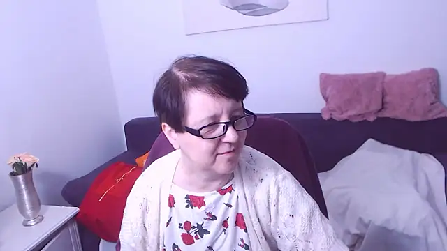 ChristaRose online show from 17, 4, 2026