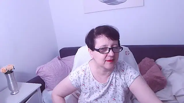 ChristaRose online show from 24, 10, 2025