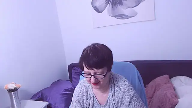 ChristaRose online show from 19, 11, 2025