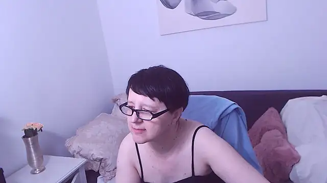 Snapshot of ChristaRose chatting on 12, 7, 2026 ChristaRose online show from 12, 7, 2026